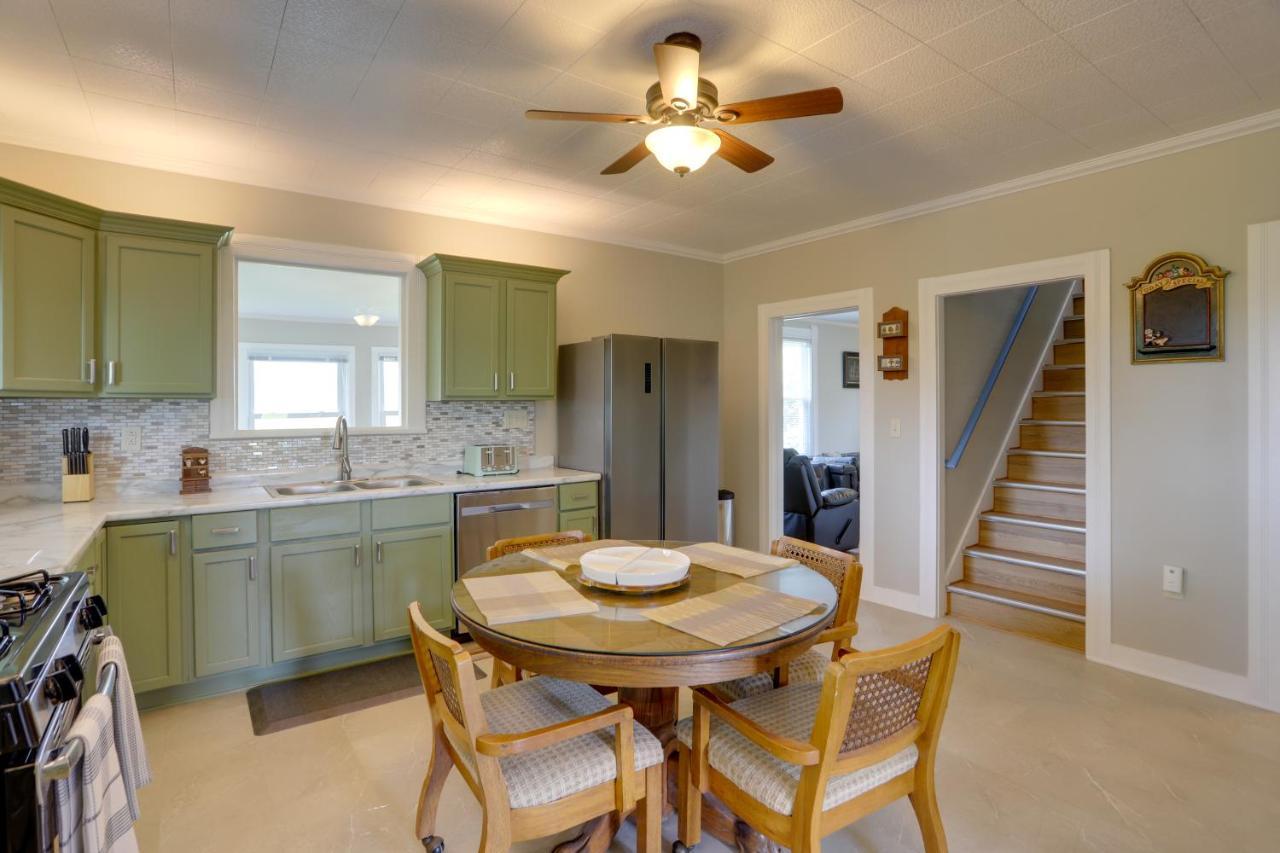 Welcoming Port Clinton Vacation Rental! Exteriör bild