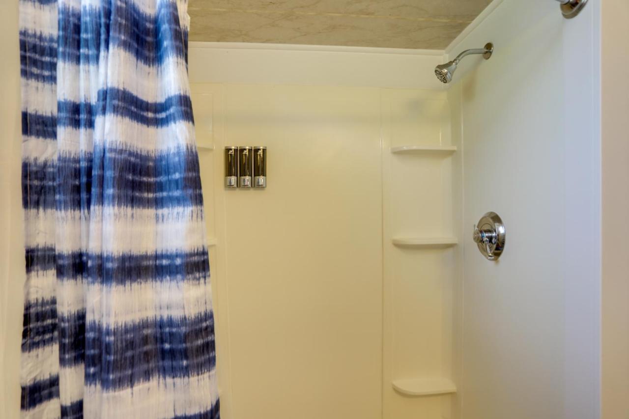 Welcoming Port Clinton Vacation Rental! Exteriör bild